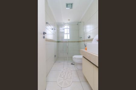 Apartamento à venda com 130m², 2 quartos e 2 vagas Apartamento à venda com 130m², 2 quartos e 2 vagasBanheiro 2
