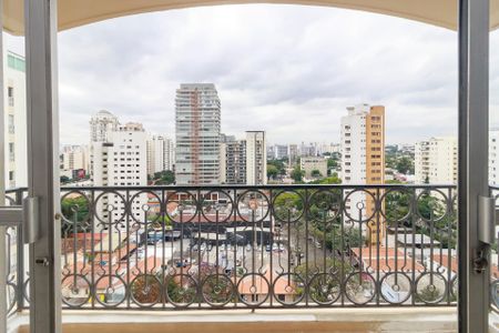 Apartamento à venda com 130m², 2 quartos e 2 vagas Apartamento à venda com 130m², 2 quartos e 2 vagasSala - Varanda