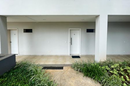 Studio para alugar com 48m², 1 quarto e 2 vagas Studio para alugar com 48m², 1 quarto e 2 vagasHall de Entrada