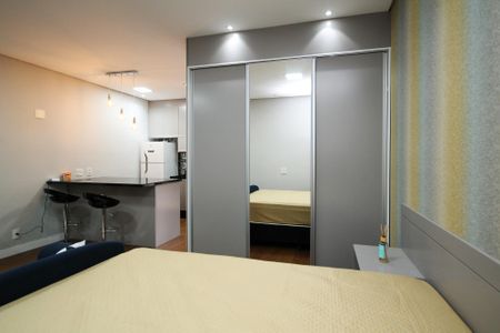 Studio para alugar com 48m², 1 quarto e 2 vagas Studio para alugar com 48m², 1 quarto e 2 vagasQuarto