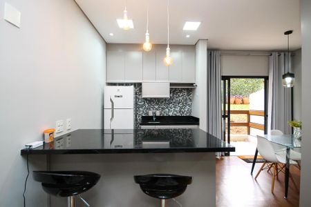 Studio para alugar com 48m², 1 quarto e 2 vagas Studio para alugar com 48m², 1 quarto e 2 vagasCozinha