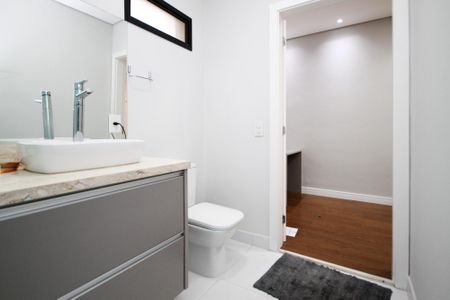 Studio para alugar com 48m², 1 quarto e 2 vagas Studio para alugar com 48m², 1 quarto e 2 vagasBanheiro