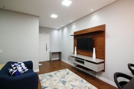 Studio para alugar com 48m², 1 quarto e 2 vagas Studio para alugar com 48m², 1 quarto e 2 vagasSala