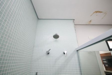 Studio para alugar com 48m², 1 quarto e 2 vagas Studio para alugar com 48m², 1 quarto e 2 vagasBanheiro
