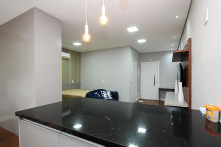Studio para alugar com 48m², 1 quarto e 2 vagas Studio para alugar com 48m², 1 quarto e 2 vagasCozinha