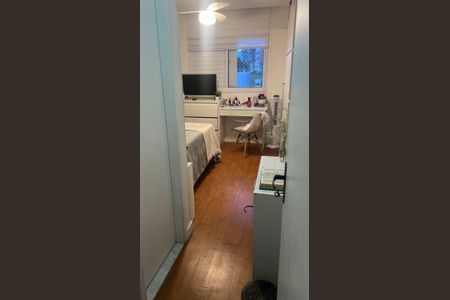 Quarto de apartamento para alugar com 2 quartos, 56m² em Jardim do Líbano, Barueri