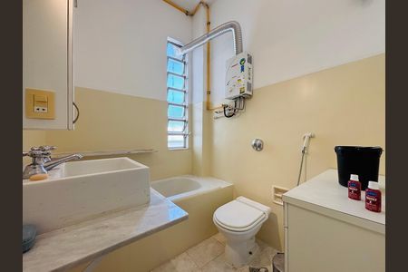 Apartamento para alugar com 70m², 2 quartos e sem vaga Apartamento para alugar com 70m², 2 quartos e sem vagaBanheiro