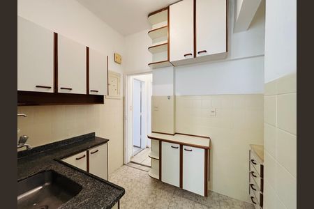 Apartamento para alugar com 70m², 2 quartos e sem vaga Apartamento para alugar com 70m², 2 quartos e sem vagaCozinha