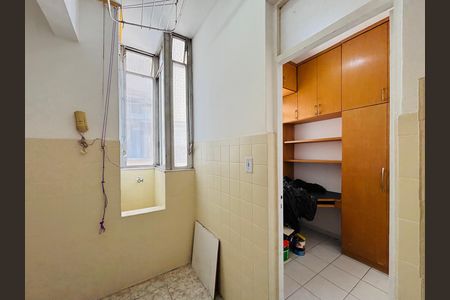 Área de serviço de apartamento para alugar com 2 quartos, 70m² em Botafogo, Rio de Janeiro