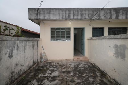 Casa para alugar com 40m², 1 quarto e 1 vaga Casa para alugar com 40m², 1 quarto e 1 vagaGaragem