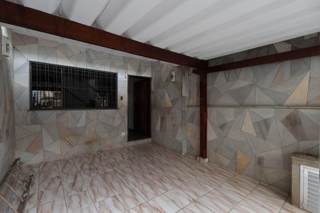 Garagem de casa à venda com 2 quartos, 105m² em Vila Guilherme, São Paulo
