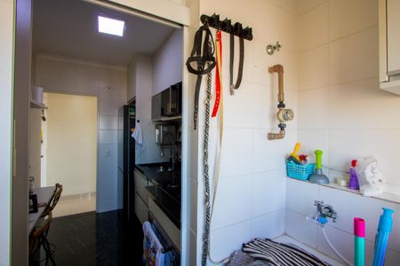 Área de serviço de apartamento para alugar com 2 quartos, 71m² em Vila Floresta, Santo André