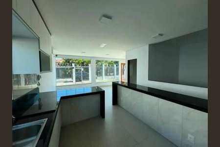 Casa para alugar com 120m², 3 quartos e 2 vagas Casa para alugar com 120m², 3 quartos e 2 vagasCozinha