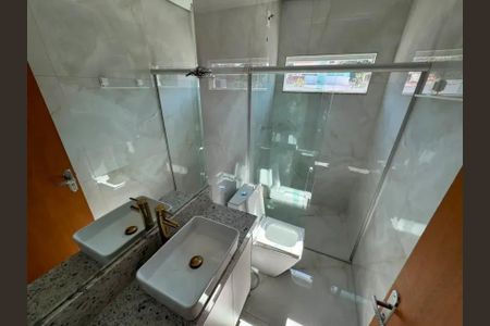 Casa para alugar com 120m², 3 quartos e 2 vagas Casa para alugar com 120m², 3 quartos e 2 vagasBanheiro
