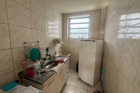 Cozinha de apartamento à venda com 2 quartos, 60m² em Cordovil, Rio de Janeiro