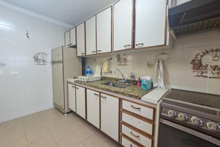 Apartamento para alugar com 3 quartos, 246m² em Jardim Tres Marias, Guarujá