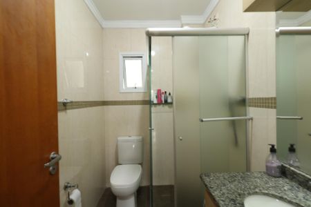 Apartamento à venda com 170m², 2 quartos e 2 vagas Apartamento à venda com 170m², 2 quartos e 2 vagasBanheiro