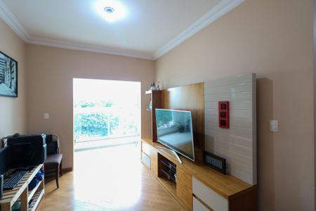 Apartamento à venda com 170m², 2 quartos e 2 vagas Apartamento à venda com 170m², 2 quartos e 2 vagasSala