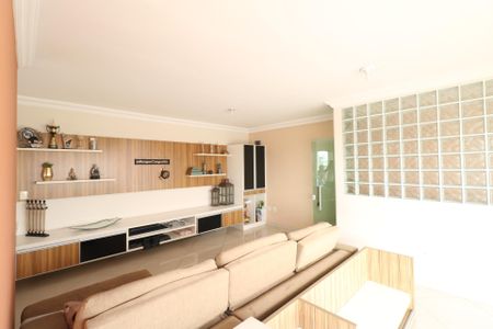 Apartamento à venda com 170m², 2 quartos e 2 vagas Apartamento à venda com 170m², 2 quartos e 2 vagasCobertura