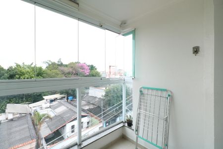 Apartamento à venda com 170m², 2 quartos e 2 vagas Apartamento à venda com 170m², 2 quartos e 2 vagasVaranda da Sala