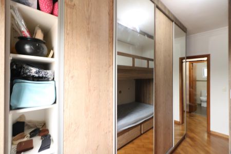 Apartamento à venda com 170m², 2 quartos e 2 vagas Apartamento à venda com 170m², 2 quartos e 2 vagasQuarto 1