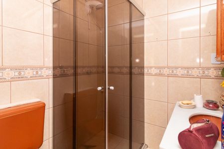Banheiro de apartamento para alugar com 1 quarto, 44m² em Cristal, Porto Alegre