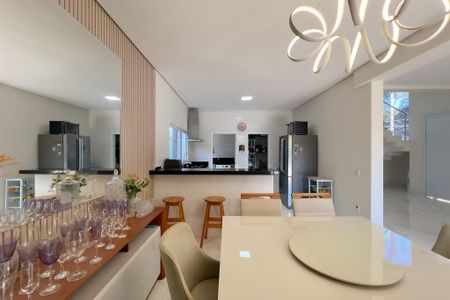 Casa de Condomínio à venda com 3 quartos, 351m² em Jardim Sao Marcos, Valinhos