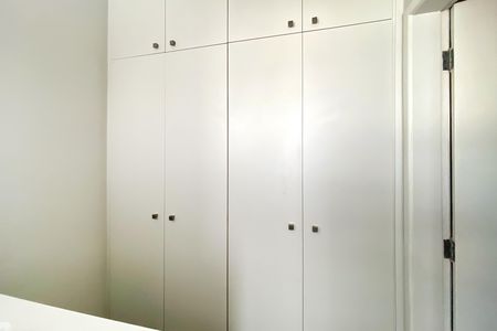 Apartamento à venda com 178m², 4 quartos e 2 vagas Apartamento à venda com 178m², 4 quartos e 2 vagasQuarto de Serviço