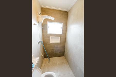 Casa para alugar com 120m², 2 quartos e 2 vagas Casa para alugar com 120m², 2 quartos e 2 vagasBanheiro Social 1