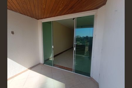 Apartamento para alugar com 127m², 4 quartos e 1 vaga Apartamento para alugar com 127m², 4 quartos e 1 vagaVARANDA