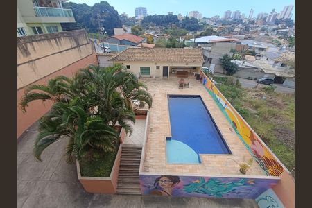 Apartamento para alugar com 127m², 4 quartos e 1 vaga Apartamento para alugar com 127m², 4 quartos e 1 vagaAREA COMUM PISCINA
