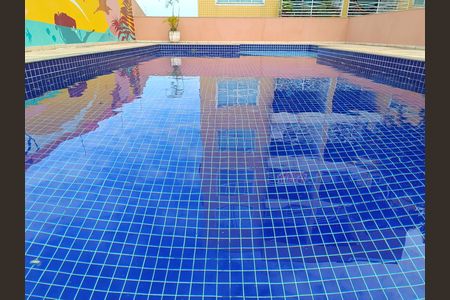 Apartamento para alugar com 127m², 4 quartos e 1 vaga Apartamento para alugar com 127m², 4 quartos e 1 vagaAREA COMUM PISCINA