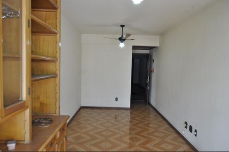 Apartamento à venda com 55m², 2 quartos e 1 vagaSala