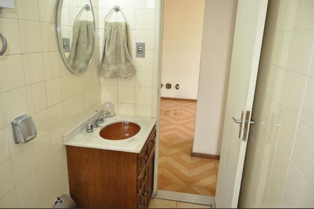 Banheiro social de apartamento à venda com 2 quartos, 55m² em Engenho de Dentro, Rio de Janeiro