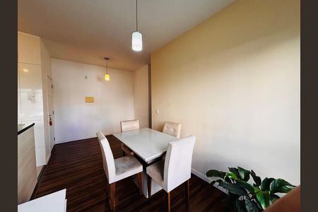 Apartamento à venda com 48m², 2 quartos e 1 vaga Apartamento à venda com 48m², 2 quartos e 1 vagaSala