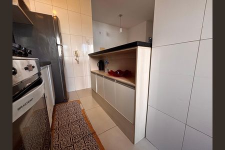 Cozinha de apartamento para alugar com 2 quartos, 48m² em Novo Osasco, Osasco