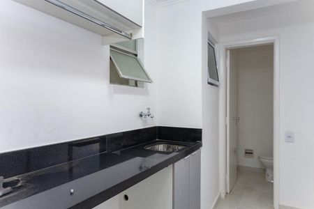 Área de Serviço de apartamento para alugar com 2 quartos, 85m² em Perdizes, São Paulo