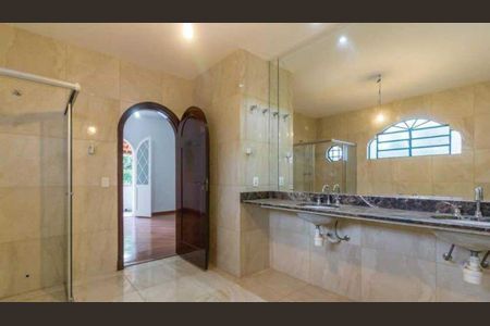 Banheiro da Suíte de casa para alugar com 4 quartos, 472m² em Pacaembu, São Paulo