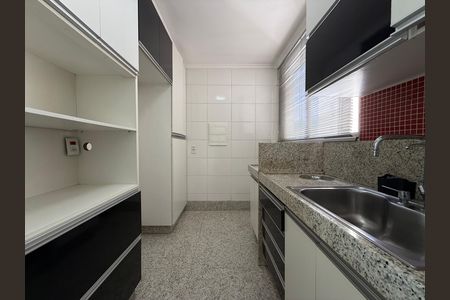 Cozinha de apartamento à venda com 2 quartos, 70m² em Castelo, Belo Horizonte