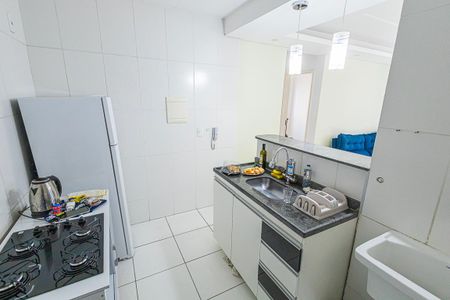 Cozinha de apartamento à venda com 2 quartos, 45m² em Venda Nova, Belo Horizonte