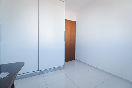 Apartamento à venda com 3 quartos, 84m² em Residencial Itaipú, Goiânia