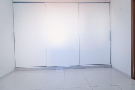 Apartamento à venda com 3 quartos, 84m² em Residencial Itaipú, Goiânia