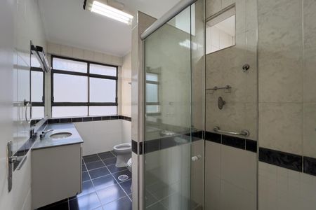 Apartamento para alugar com 116m², 2 quartos e 2 vagas Apartamento para alugar com 116m², 2 quartos e 2 vagasBanheiro