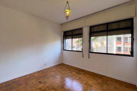 Apartamento para alugar com 116m², 2 quartos e 2 vagas Apartamento para alugar com 116m², 2 quartos e 2 vagasQuarto 2