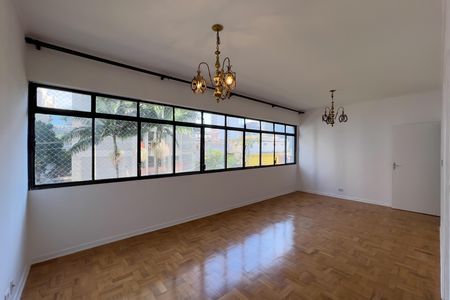 Apartamento para alugar com 116m², 2 quartos e 2 vagas Apartamento para alugar com 116m², 2 quartos e 2 vagasSala
