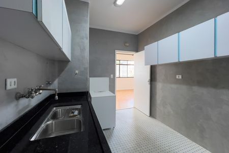 Apartamento para alugar com 116m², 2 quartos e 2 vagas Apartamento para alugar com 116m², 2 quartos e 2 vagasCozinha
