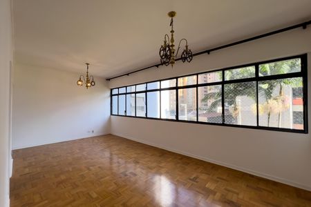 Apartamento para alugar com 116m², 2 quartos e 2 vagas Apartamento para alugar com 116m², 2 quartos e 2 vagasSala