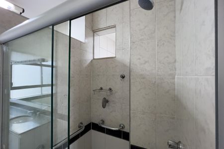 Apartamento para alugar com 116m², 2 quartos e 2 vagas Apartamento para alugar com 116m², 2 quartos e 2 vagasBanheiro