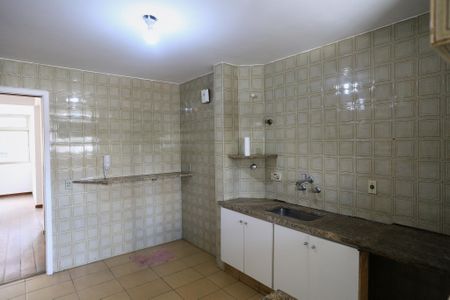 Apartamento para alugar com 220m², 4 quartos e 2 vagasCozinha