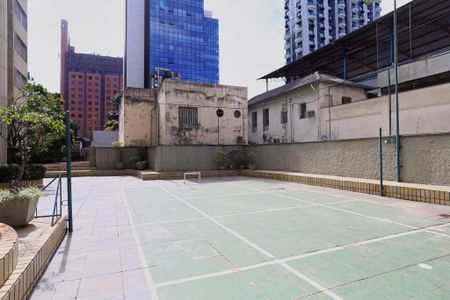 Apartamento para alugar com 220m², 4 quartos e 2 vagasQuadra